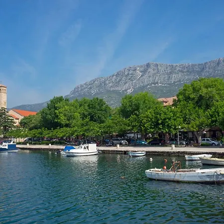 Apartman Maestral * Kaštela